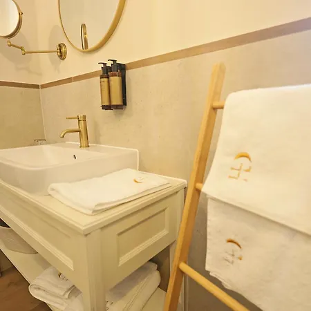 Generalis Wine Hotel Tokaj