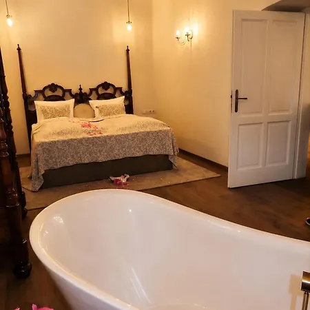 Generalis Wine Hotel